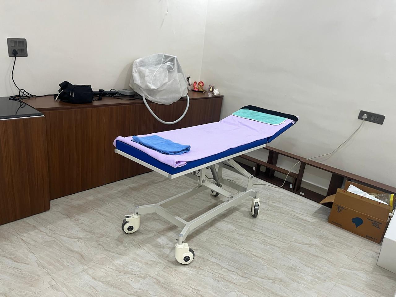 Detailed view of a treatment room at Aesthera